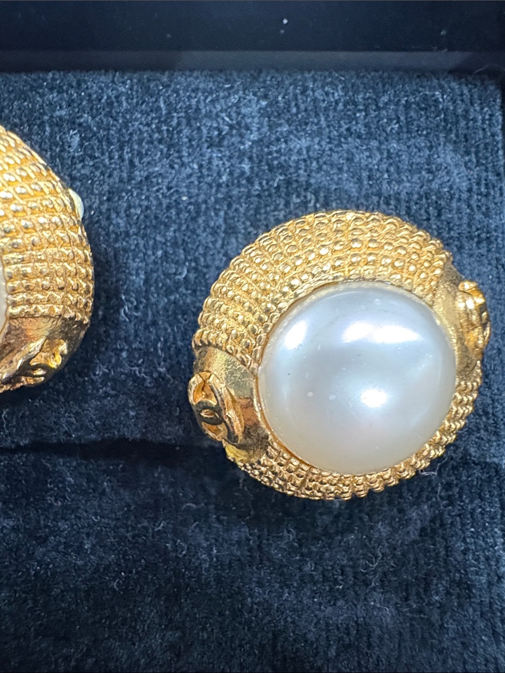 CHANEL Gold & CoCo Pearl Round GP Clip-On Earrings W/Chanel Box -EUC - Picture 15 of 15